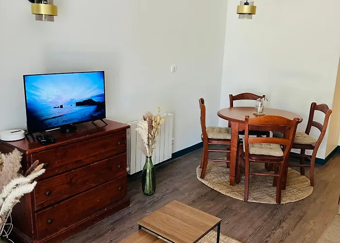 Appartement T2 Avec Piscine